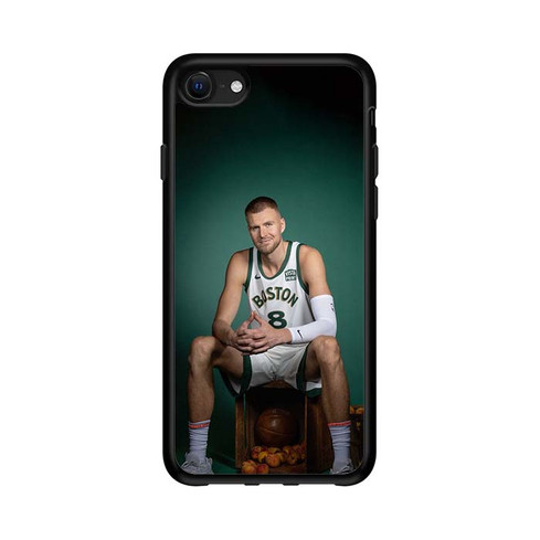 Kristaps Porzingis Boston Celtics 02 iPhone 16e Case