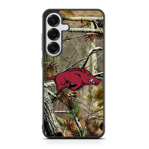 Arkansas Razorbacks Camo Samsung Galaxy S25 Case