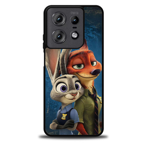 Zootopias Hopps and Nick Brave Hearts Motorola Moto Edge Case