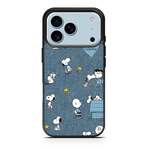 Charlie Brown and Snoopy Playtime iPhone 17 Pro Case