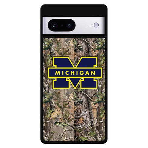 Michigan Wolverines Camouflage Motorola Google Pixel 7 Case