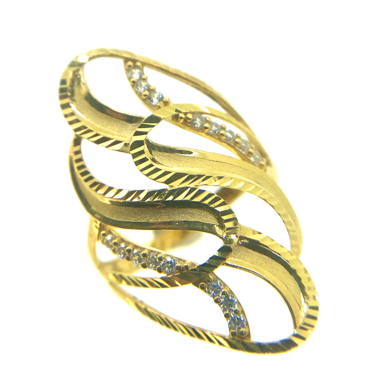 Amazon.com: Ladies 14k Yellow Gold Engagement Ring and Wedding Band Bridal  Set - Size 6 : Clothing, Shoes & Jewelry