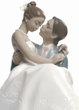 The Happiest Day Couple Figurine Type 357