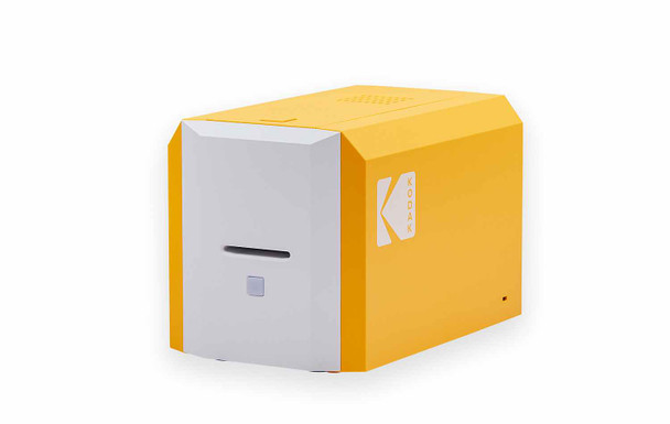 KODAK 653531 ID100S Photo ID Card Printer Kit: Includes printer, pre-loaded color ribbon, 100 cards, and KODAK Photo ID Studio badge creation software 653531