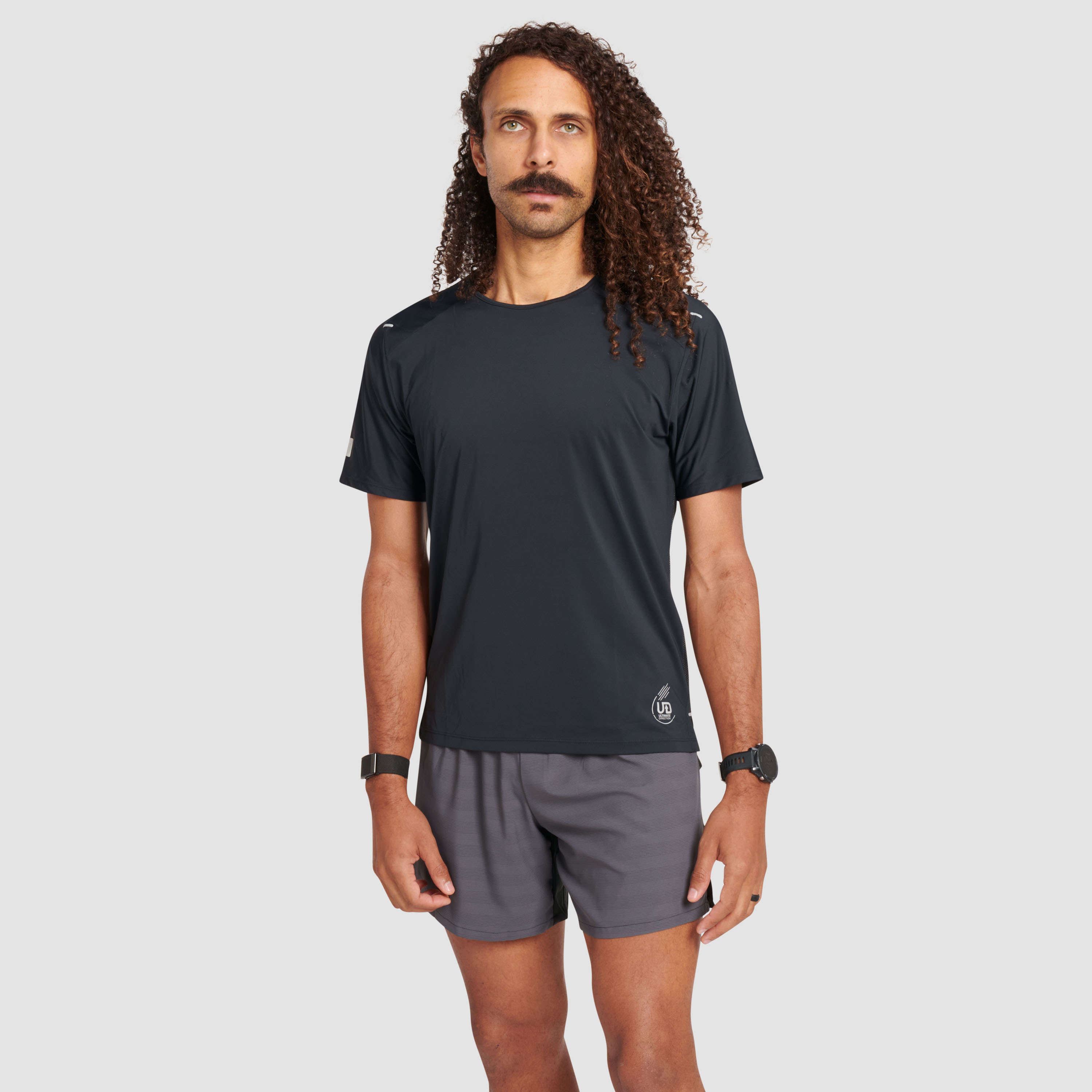 Ultimate Direction Men's Cirriform T-Shirt - Prior Year in Onyx Size XL