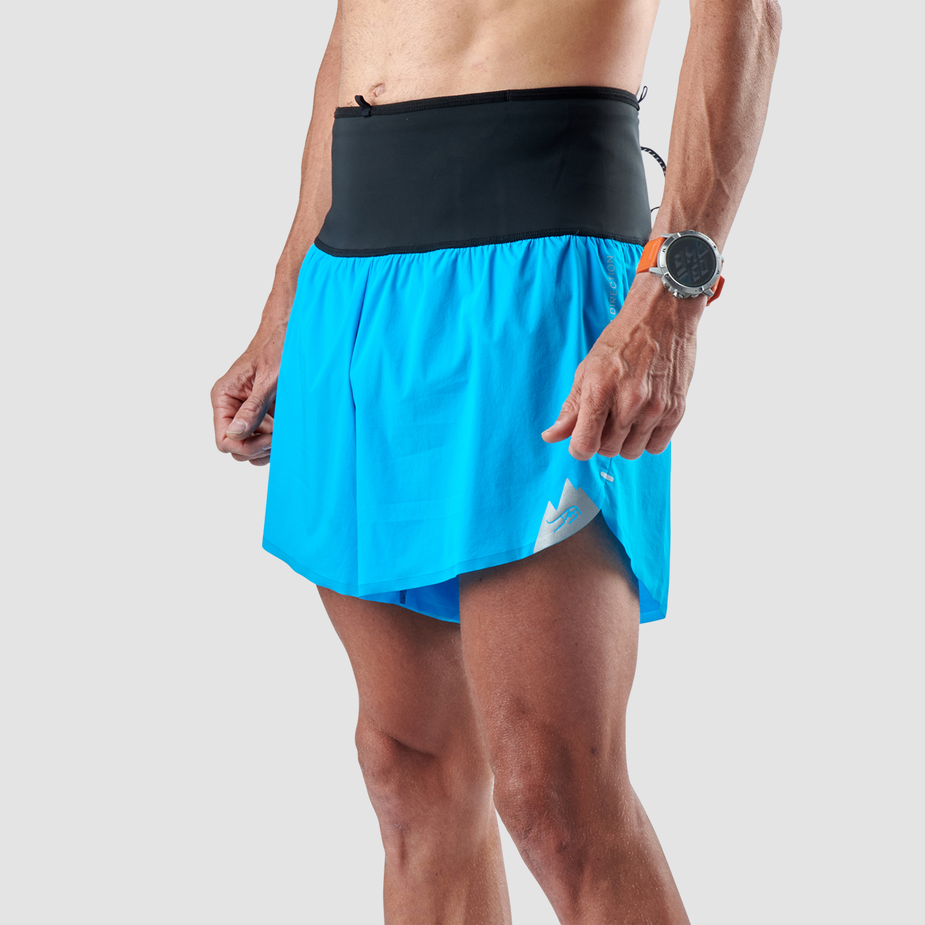 Ultimate Direction Jason Schlarb Short in Turquoise Size Medium