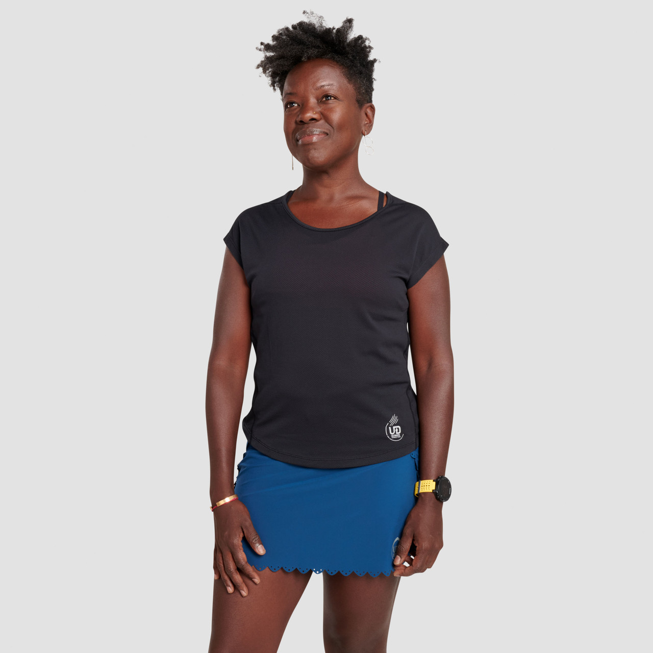 Ultimate Direction Women's Nimbus T-Shirt in Onyx Size Small