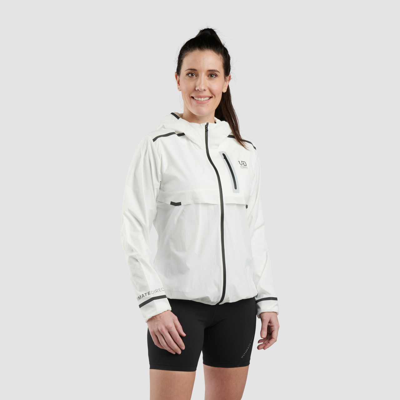 Ultimate Direction Women's Aerolight Wind Jacket in White Size XL