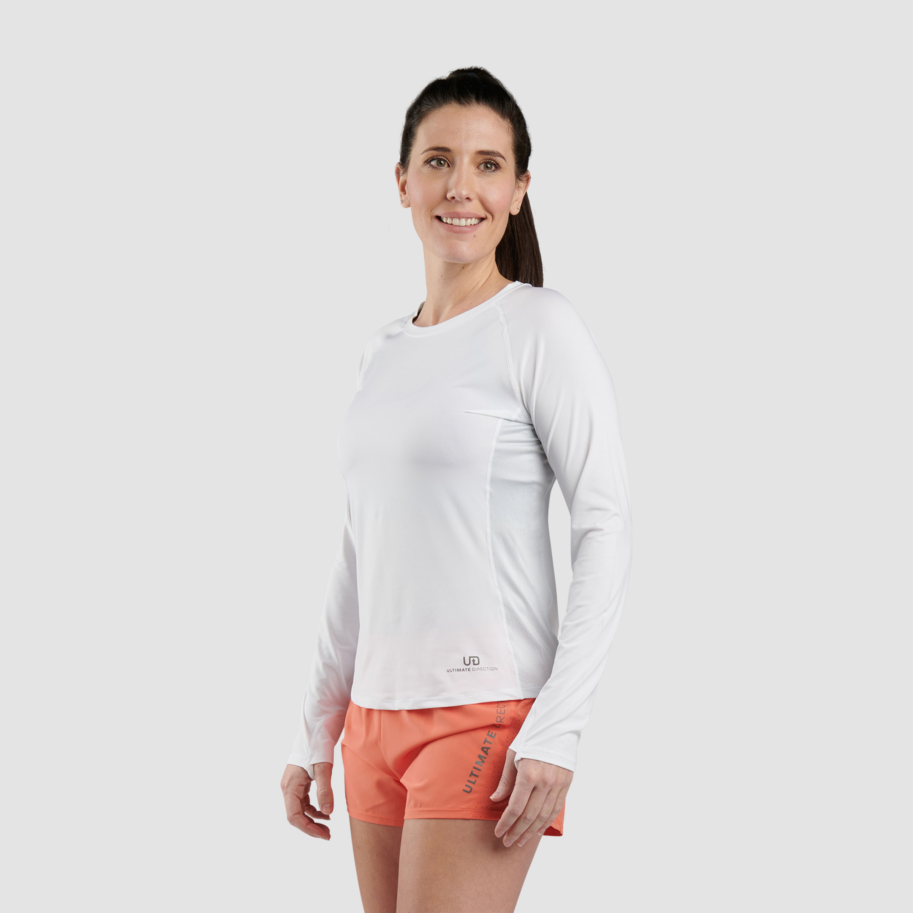 Ultimate Direction Women's Cirriform Long Sleeve in White Size Medium