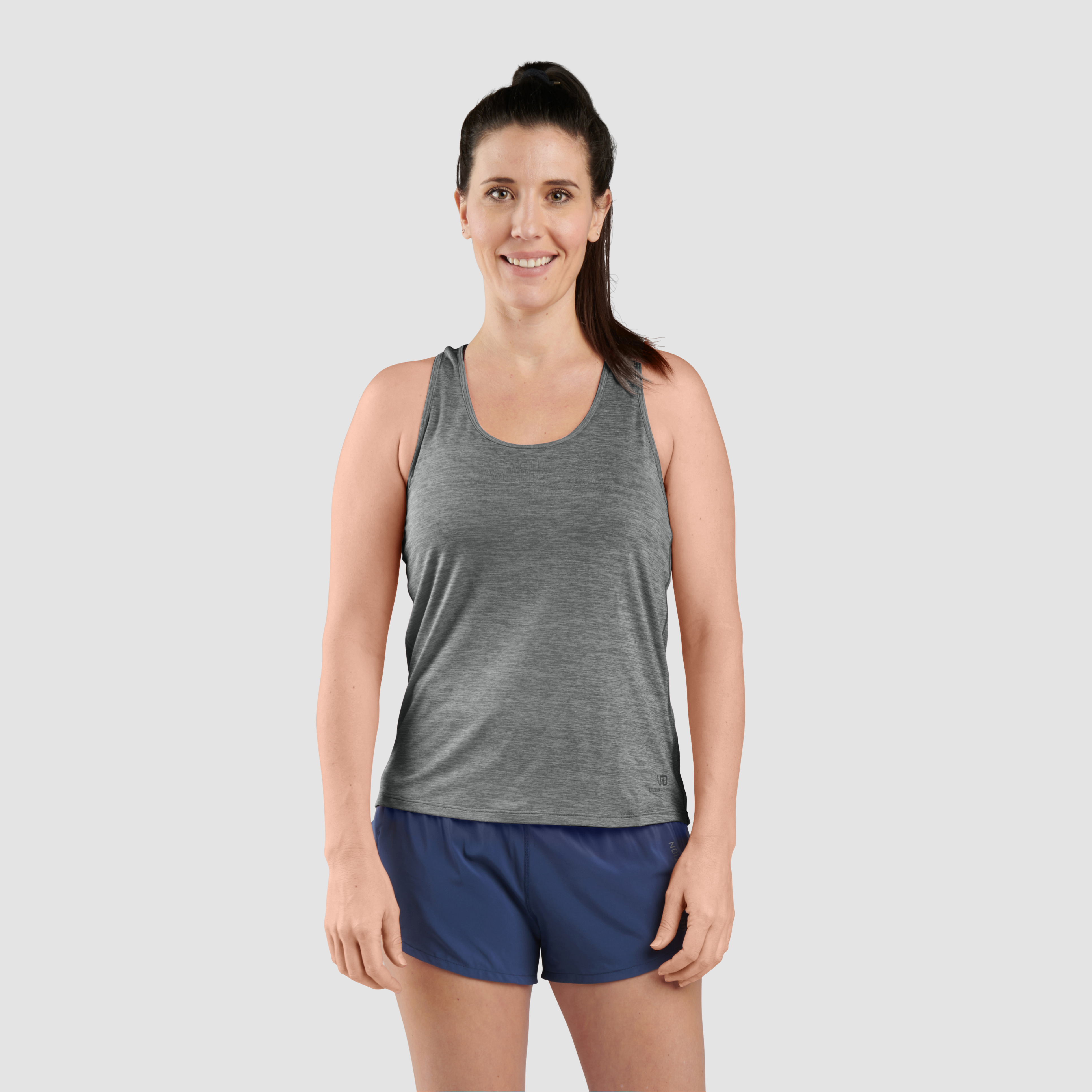 Ultimate Direction Women's Cirriform Tank Top in Gray Size Large