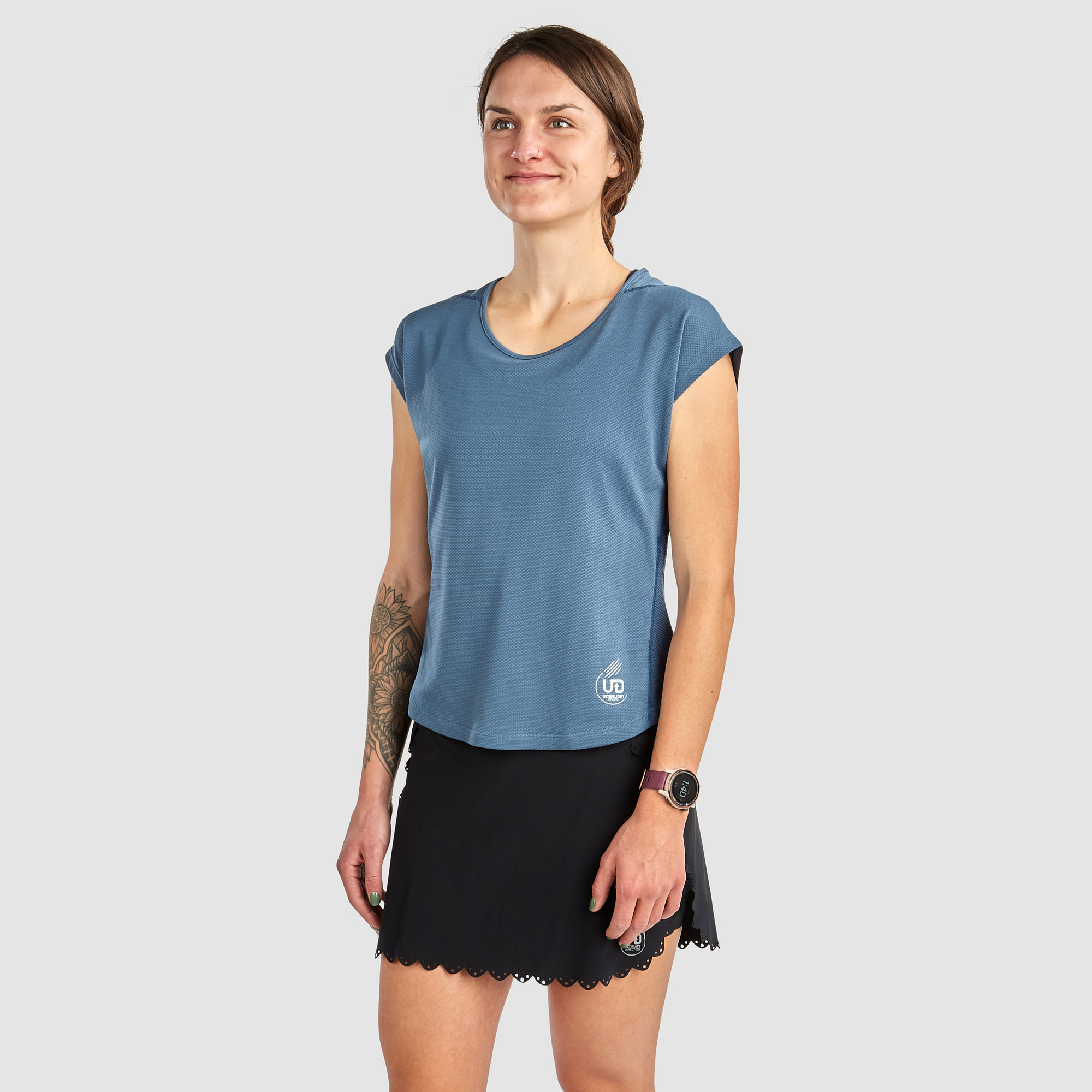 Ultimate Direction Women's Nimbus T-Shirt - Prior Year in Slate Blue Size Small