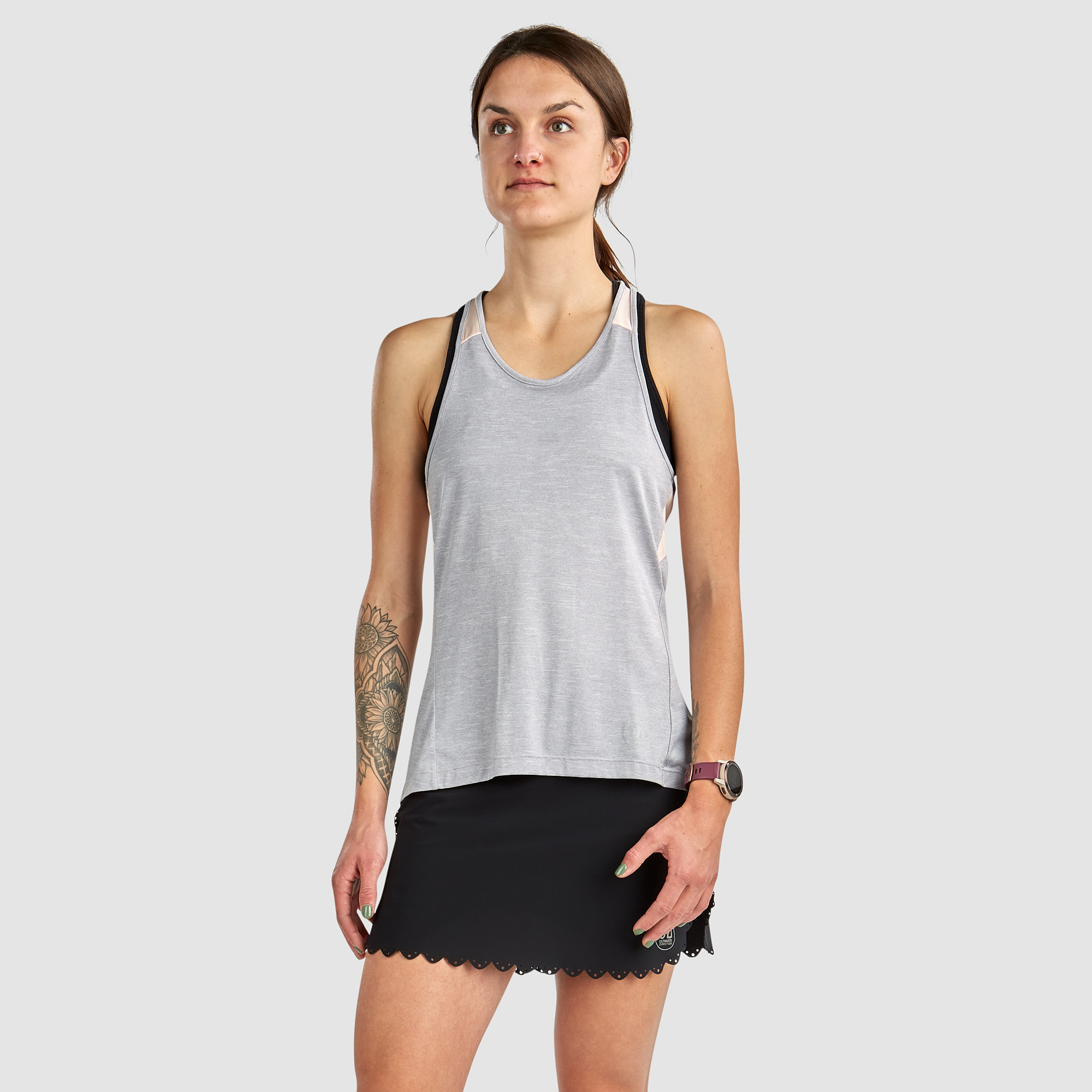 Ultimate Direction Women's Cirrus Singlet - Prior Year in Heather Gray Size Medium