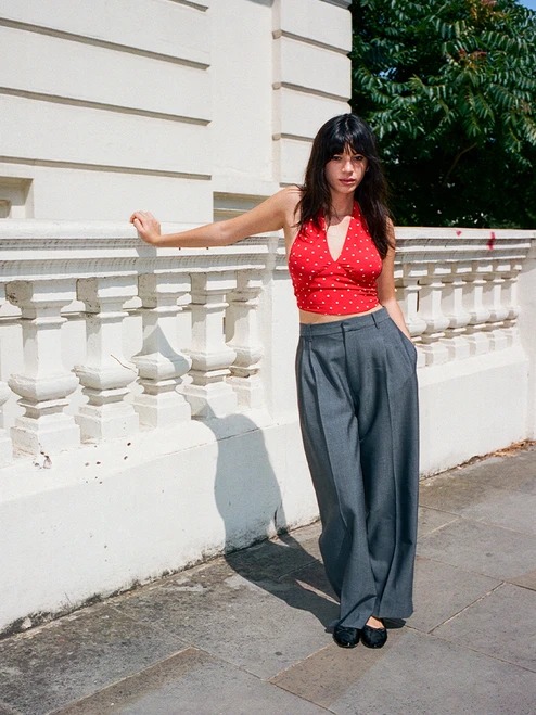 The Bijou - Petite Spot Rouge, model shot