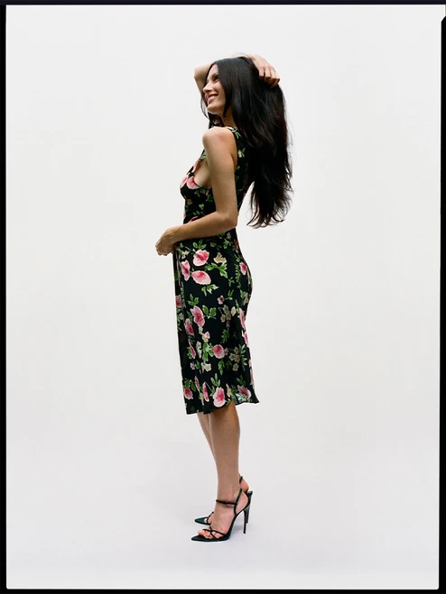 The Stephanie - Moonflower, model shot