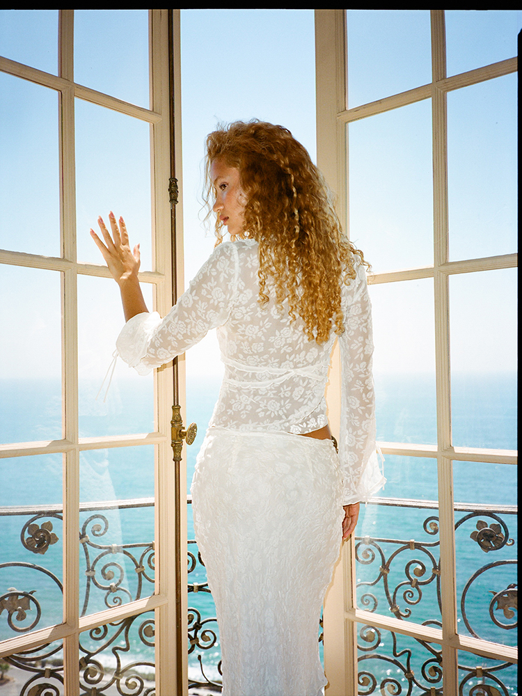 The Anaïs - Camellia Devoré The Anaïs - Camellia Devoré