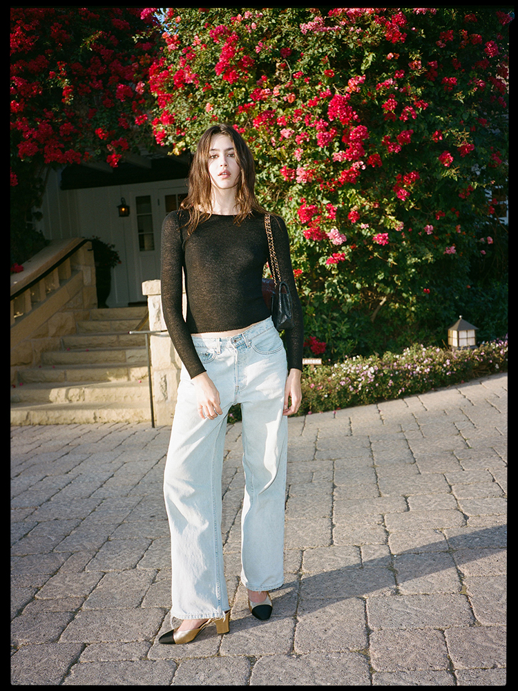 The Moon - Black The Moon - Black