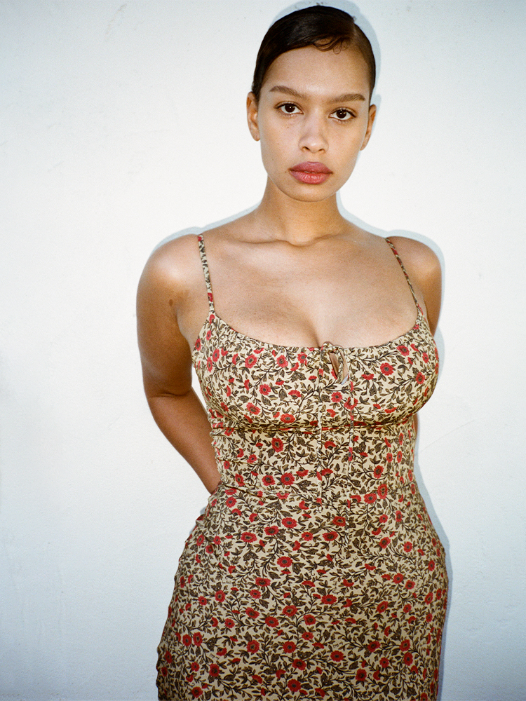 The Alba - Dahlia The Alba - Dahlia