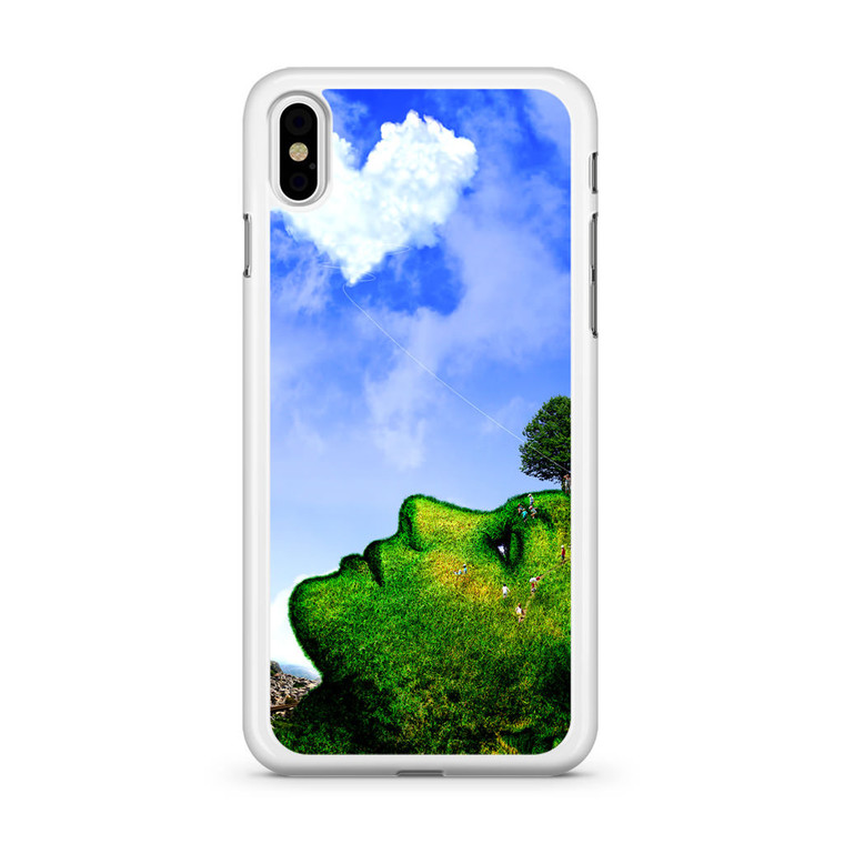 Love Nature iPhone Xs Case