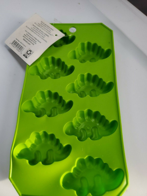Dinosaurs Silicone Mold Ice Cube Tray Fondant Molds DIY SOAP Mould Jello Candy