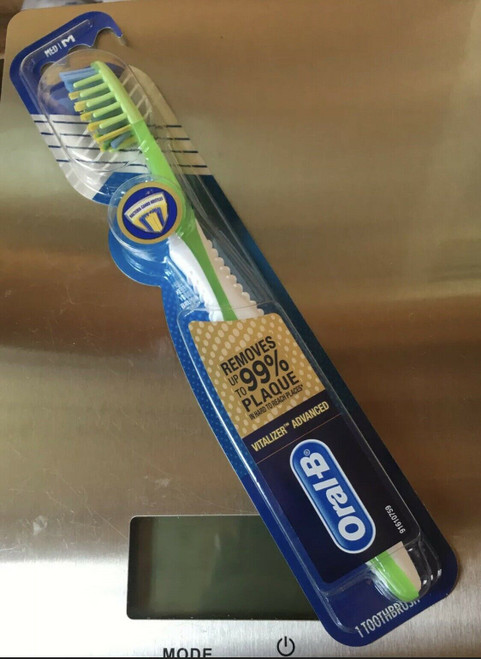 Oral-b Vitalizer Advanced Medium Bristle Toothbrush Green