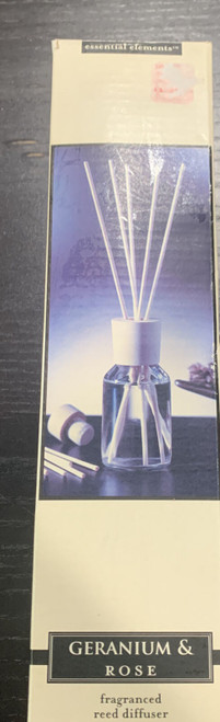 Essential Elements Geranium and Rose Fragrance Reed diffuser