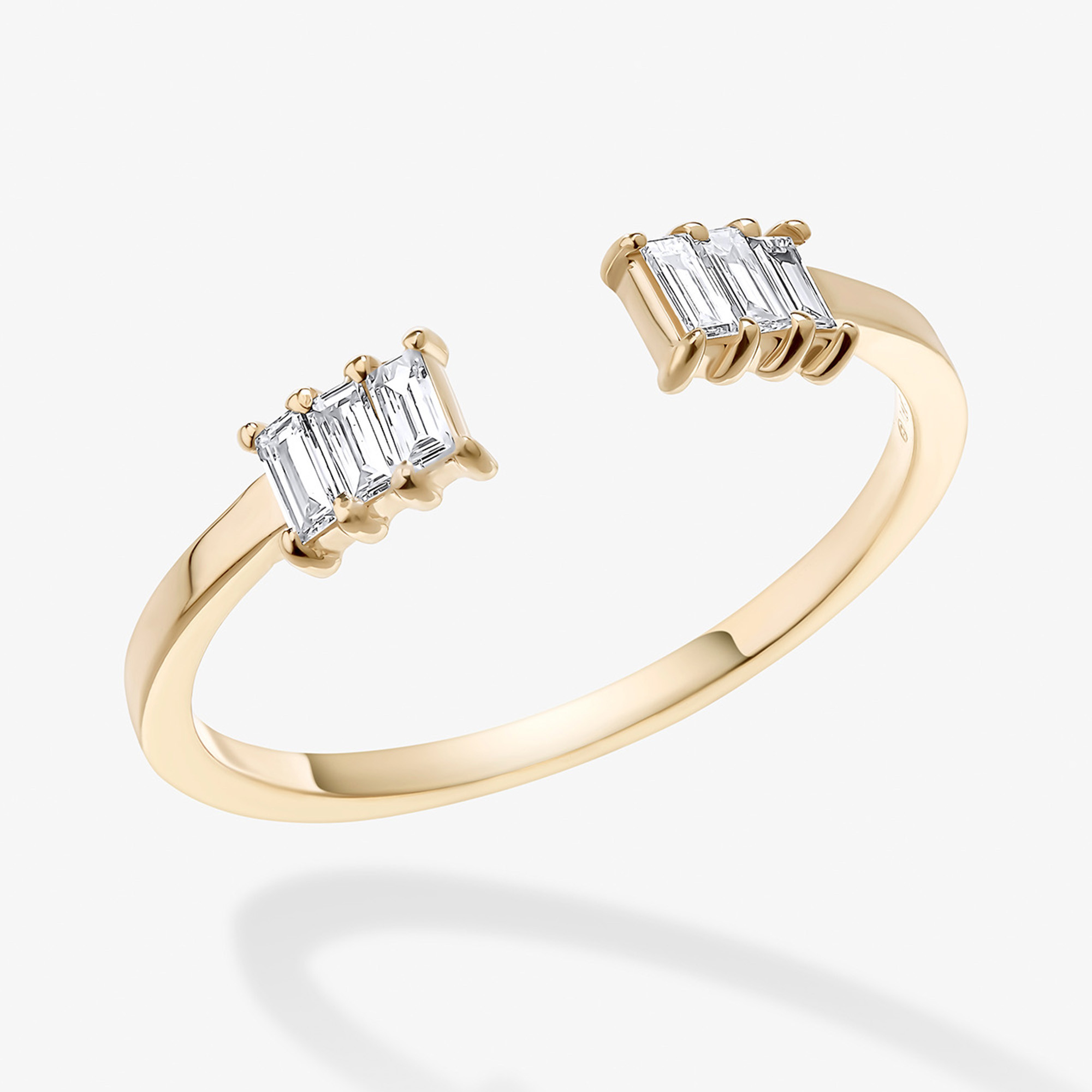 BAGUETTE ECHO RING
