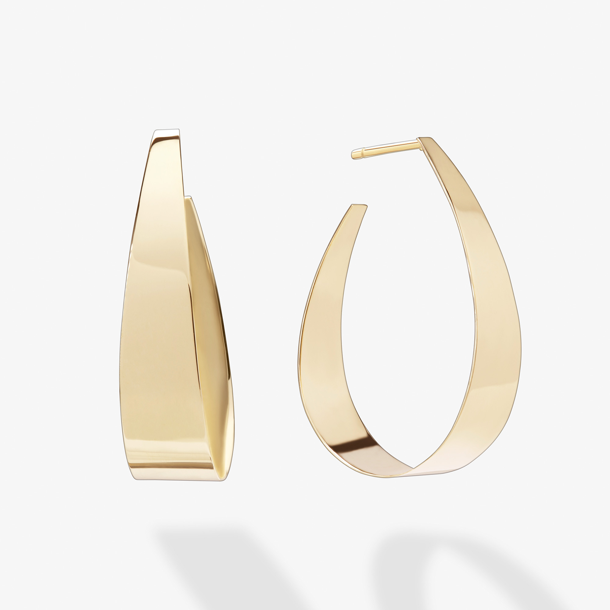 リジーマンドラー PAVE CRESCENT HOOP 6.5