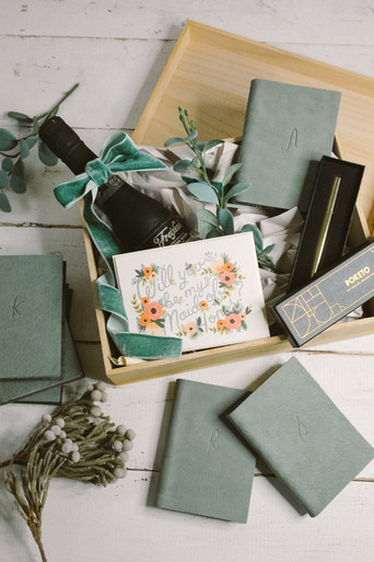 gifts-to-ask-bridesmaids_blue-sky-papers