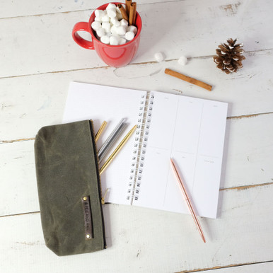 Stocking–Stuffers-for-your-wife_blue-sky-papers 