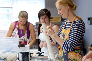 Jessie explains a method of shibori at the Blue Sky Papers shibori workshop