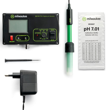 Milwaukee MC110 PRO pH Monitor Mid Range
