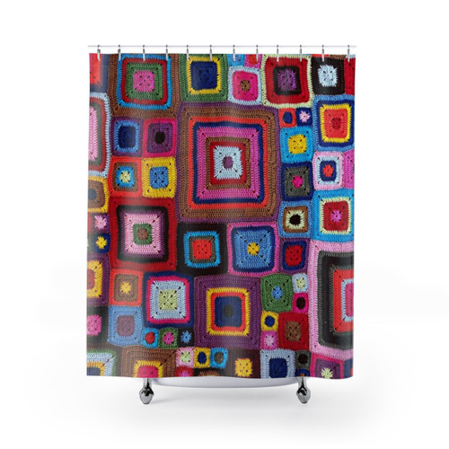 Cozy Crochet Shower Curtain with Vintage-Inspired Design
