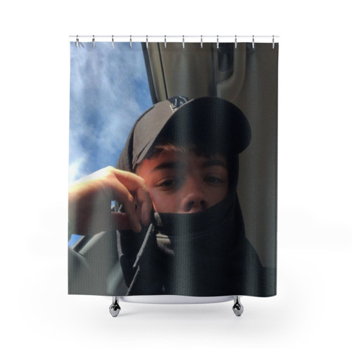 Saiko Shower Curtain with Stylish Design