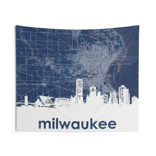 Milwaukee Skyline Tapestry - Vintage Panoramic City Map Wall Art