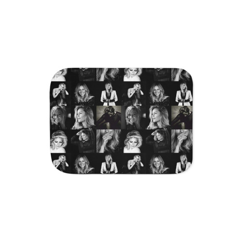 Helene Fischer Sherpa Blanket with Collage Design
