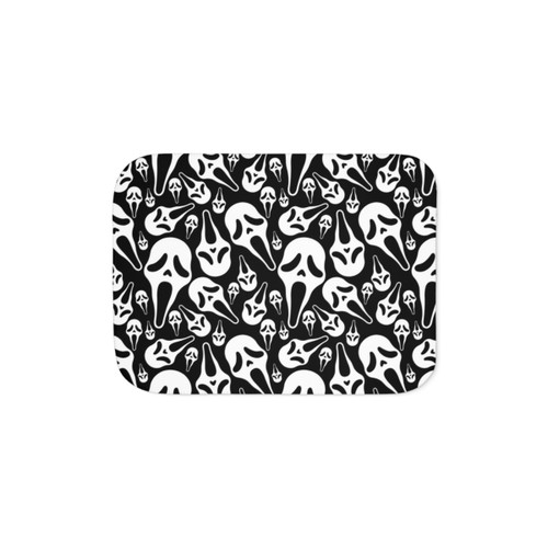 Ghostface Sherpa Blanket - Cozy Horror-Themed Throw