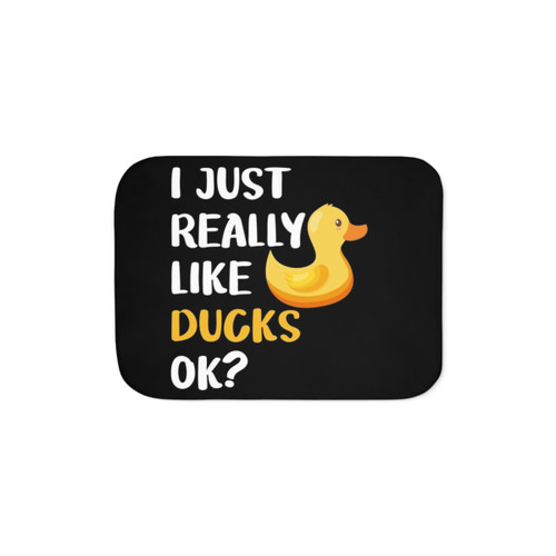 Cozy duck-patterned Sherpa blanket