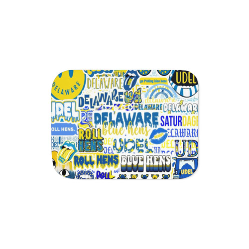 Delaware Sherpa Blanket with Blue Hens Design