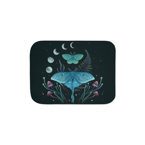 Cozy Luna and Emerald Sherpa Blanket for a Magical Bedroom