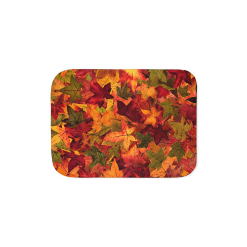 Cozy Sherpa Blanket with Autumn Leaf Design