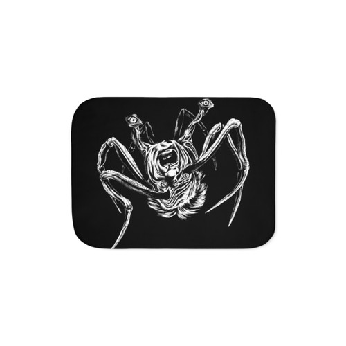 Thing Spider Head Sherpa Blanket - 80s Horror Movie Cult Classic