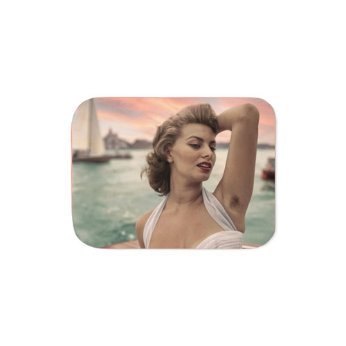 Sophia Loren Naturalle Sherpa Blanket