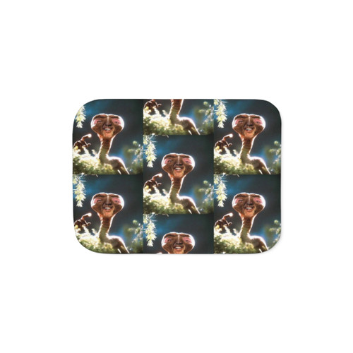 Nicolas Cage ET Photoshop Sherpa Blanket