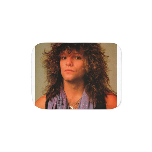 Cozy Sherpa Blanket with Handsome Bon Bon 80s Design