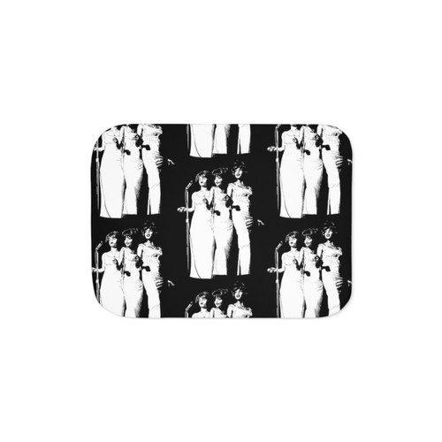 Supremes Sherpa Blanket - Cozy Music-Themed Home Decor