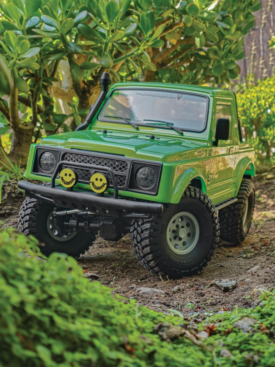 Element RC Enduro Enduro Bushido 1/10 Off-Road 4WD Trail Truck RTR Green, LiPo Combo