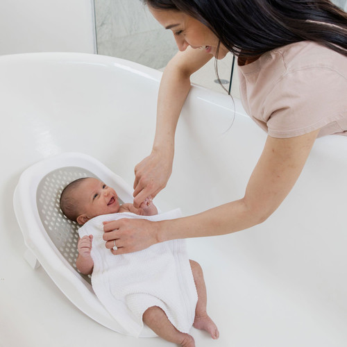 Regalo Infant Ergonomic Bather – front of package