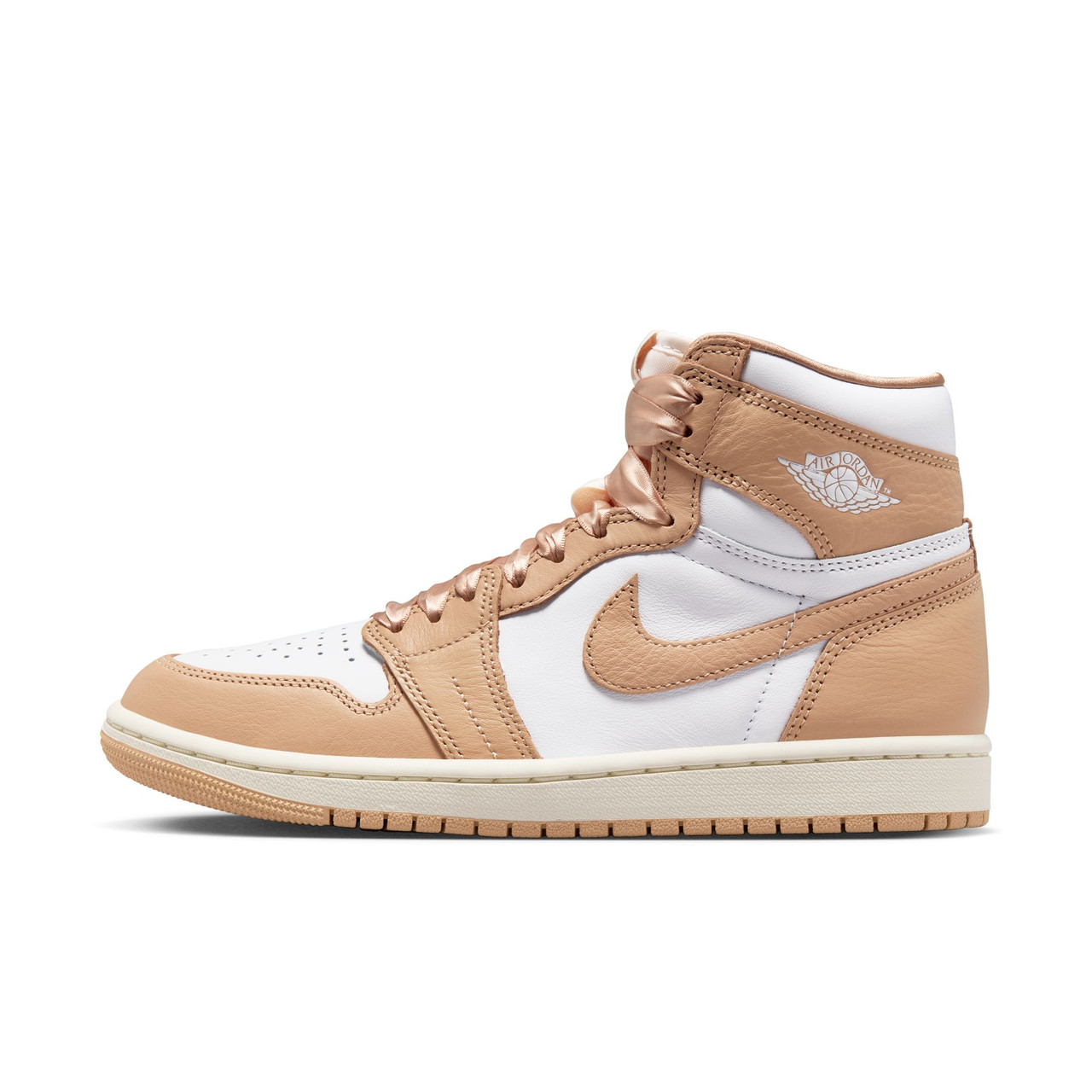 WOMENS AIR JORDAN 1 RETRO HIGH 