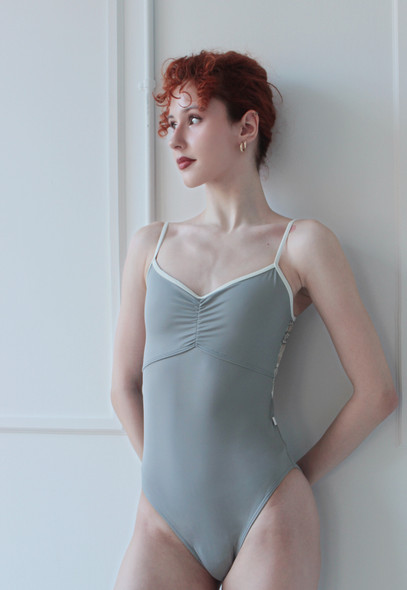 POSITIONED LACE INSERTS BACK CAMI