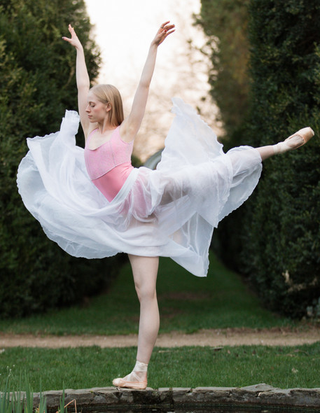 LIPSTICK LACE OVERLAY TANK